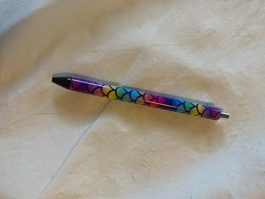 Rainbow mermaid scale Pen