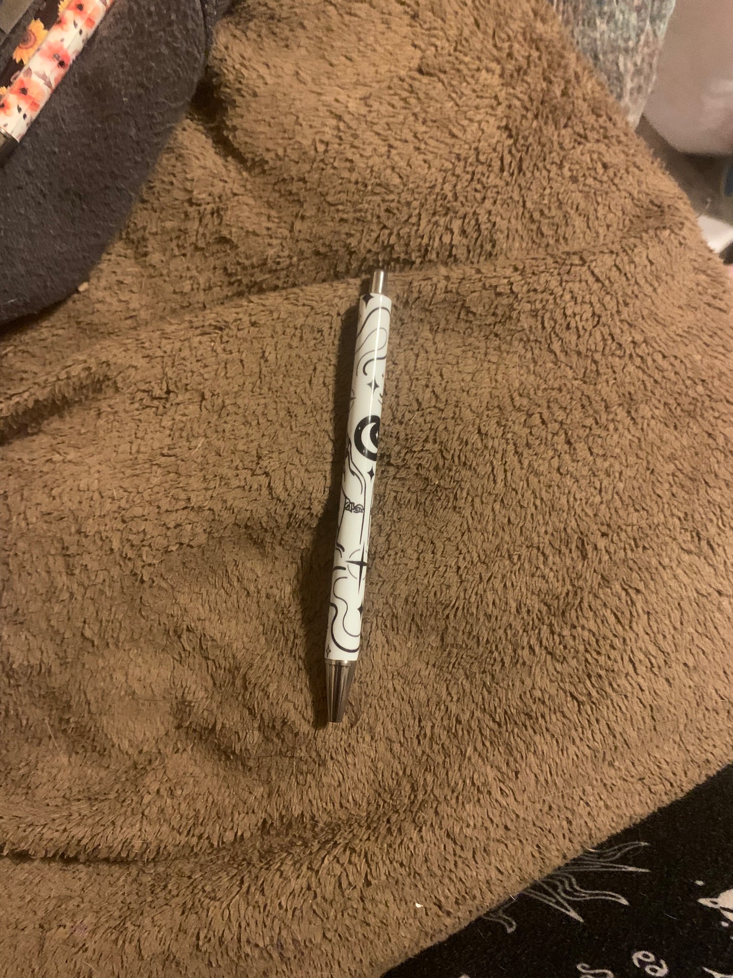 Witchy Hands Pen