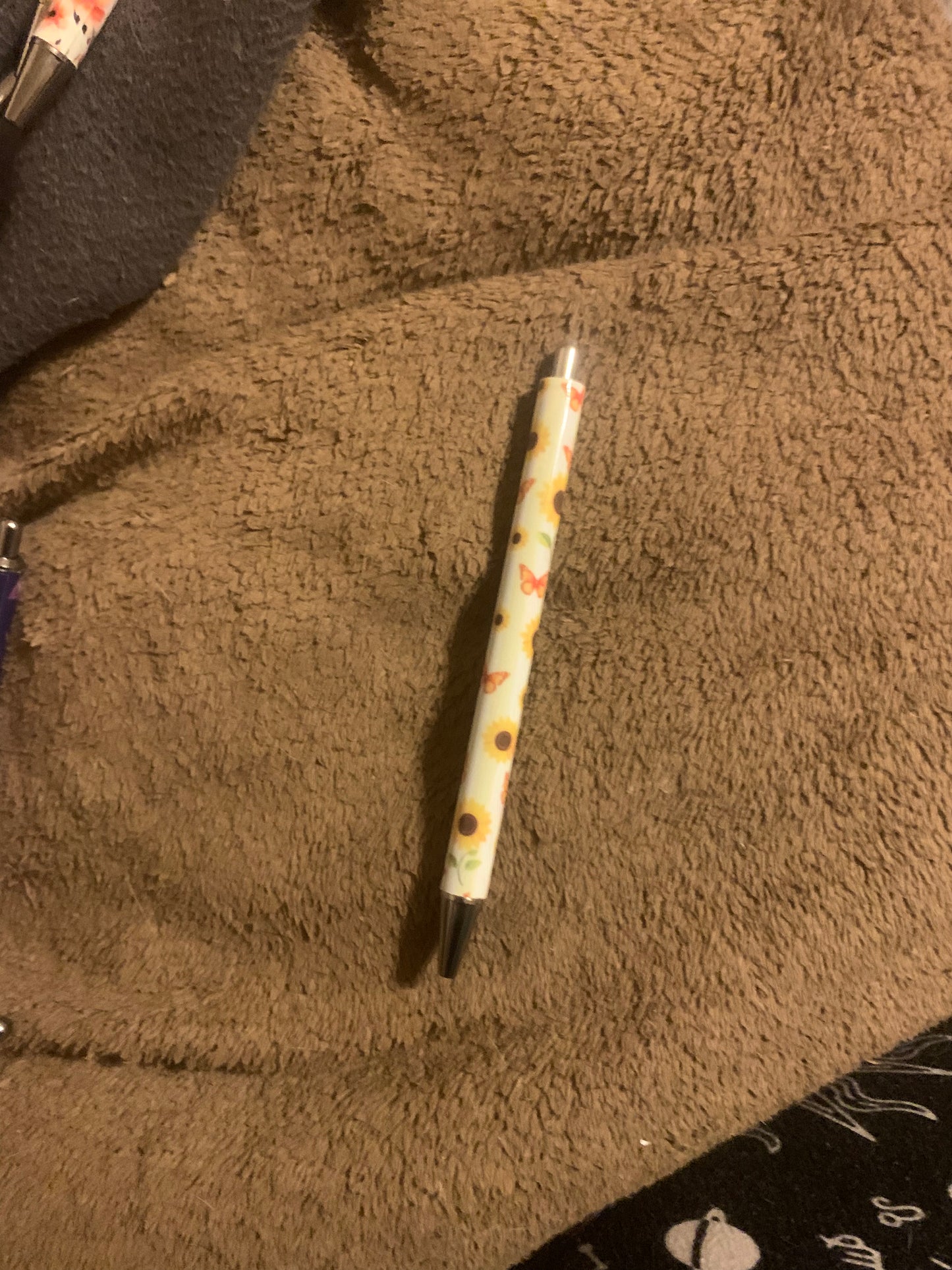 Sunflower & Butterflies Pen