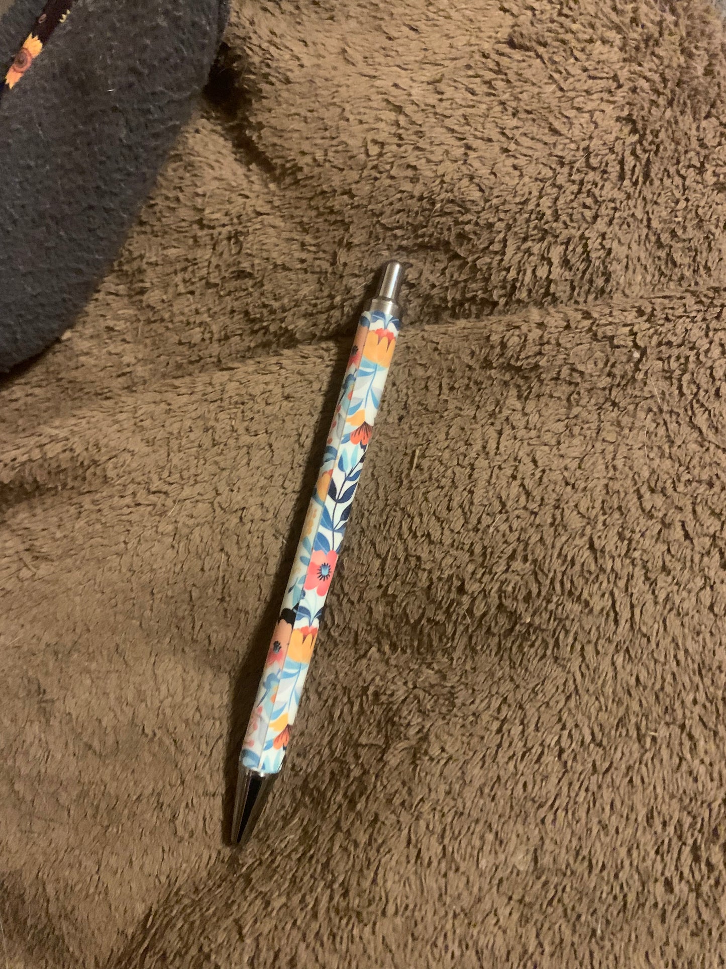 Black Cat Pen