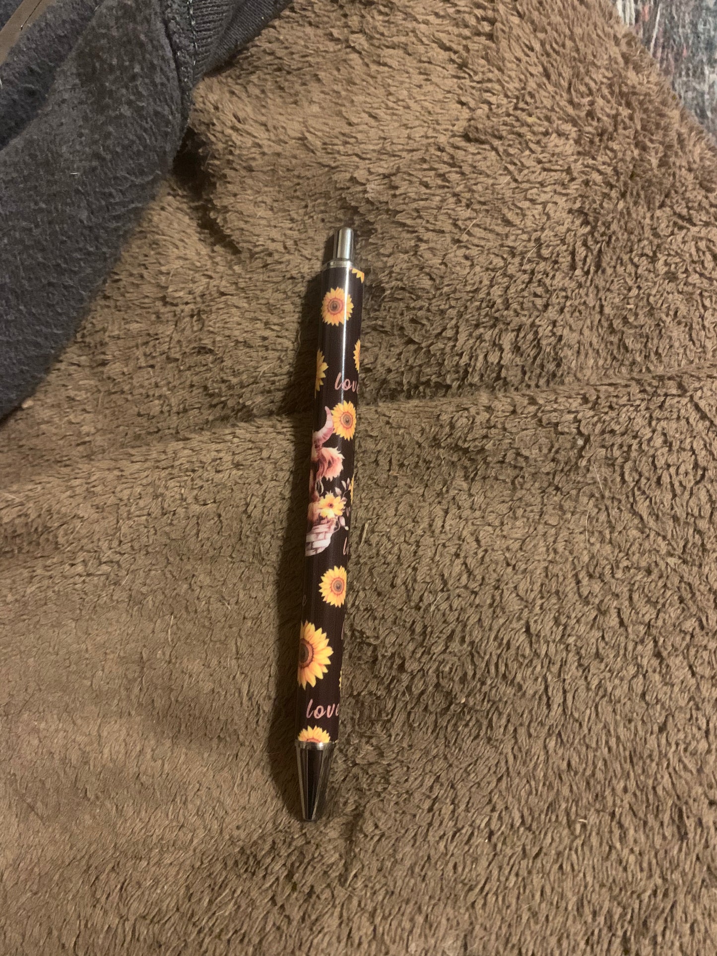 Cow & Sunflowers Pen