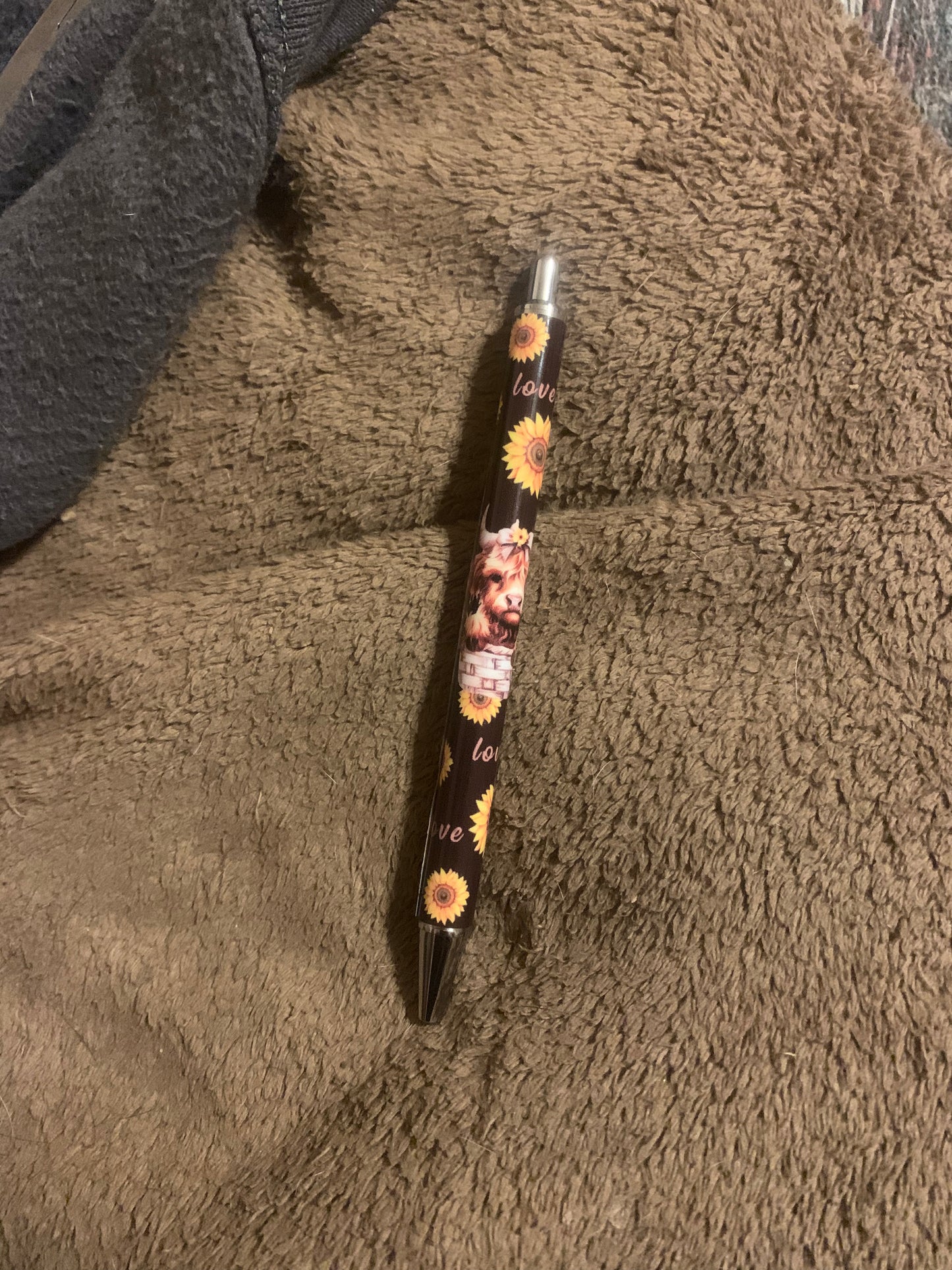 Cow & Sunflowers Pen