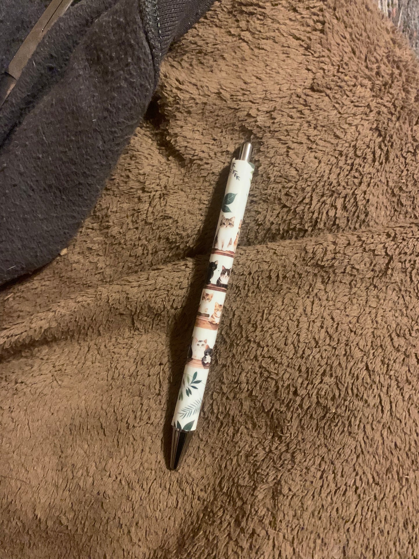Cats & Plants Pen