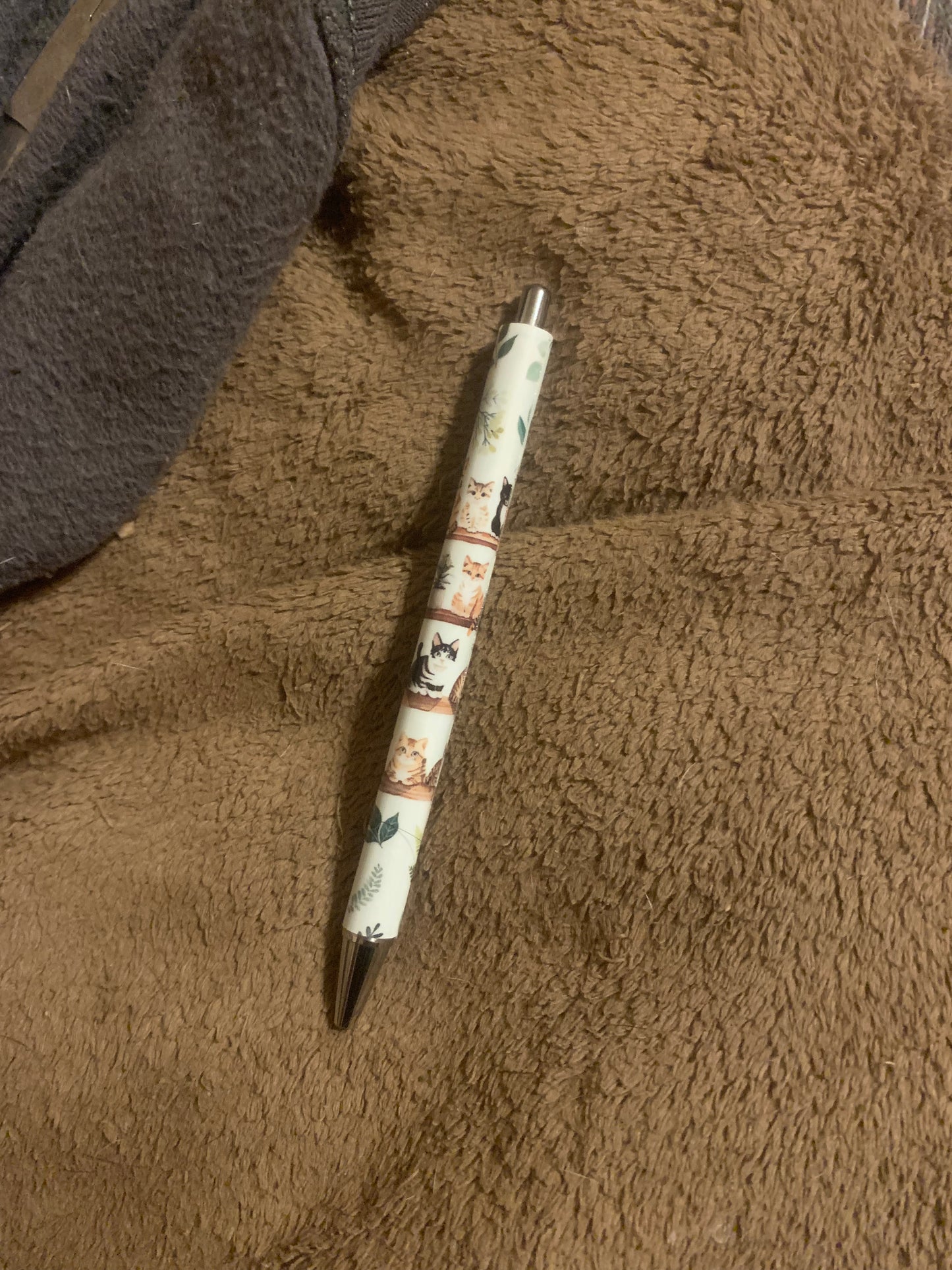 Cats & Plants Pen
