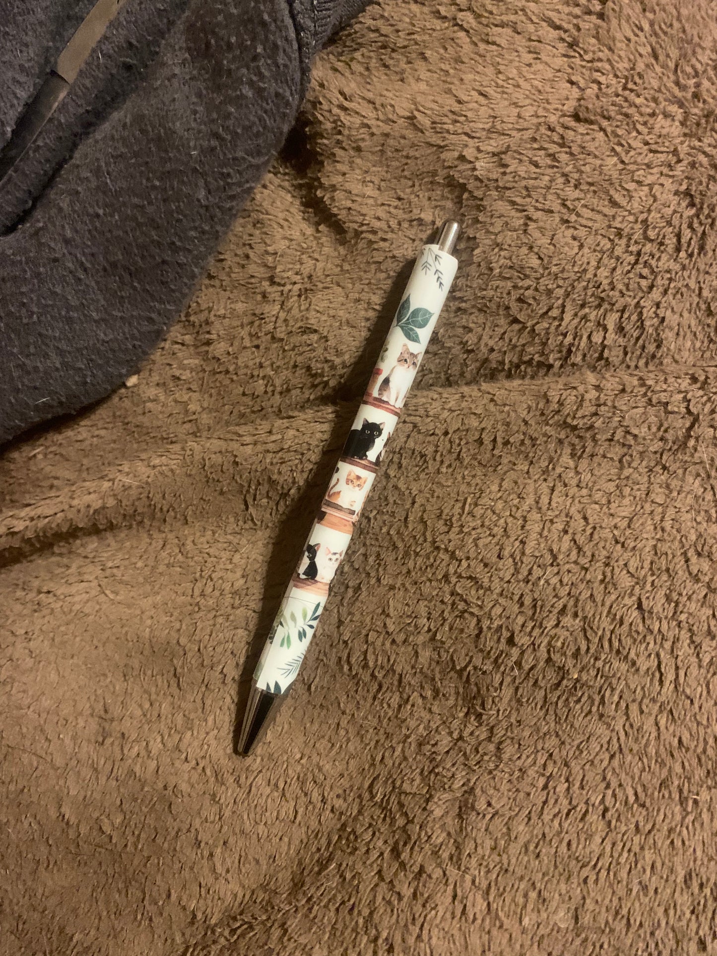 Cats & Plants Pen